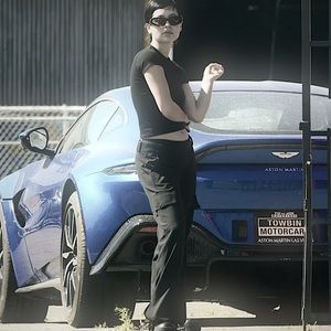 Meet your Posher, Davell